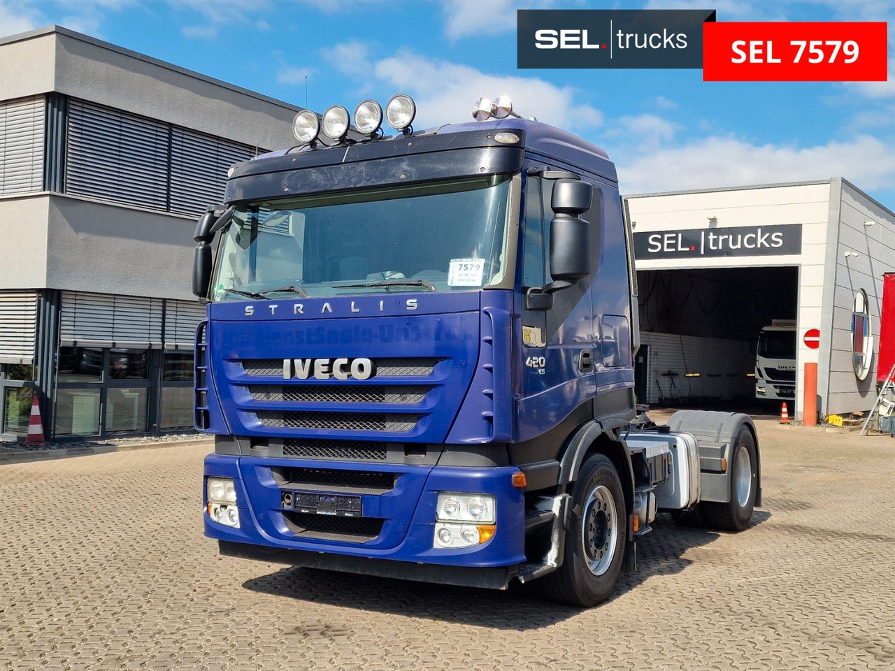 Iveco Stralis 420 / Nebenabtrieb / Kipphydraulik / LOF - Tracteur routier: photos 1 Iveco Stralis 420 / Nebenabtrieb / Kipphydraulik / LOF - Tracteur routier: photos 1