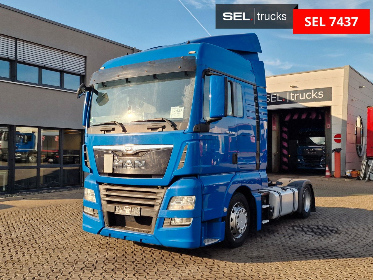 MAN TGX 18.460 4X2 LLS-U / Retarder / 2 Tanks - Tracteur routier: photos 1 MAN TGX 18.460 4X2 LLS-U / Retarder / 2 Tanks - Tracteur routier: photos 1