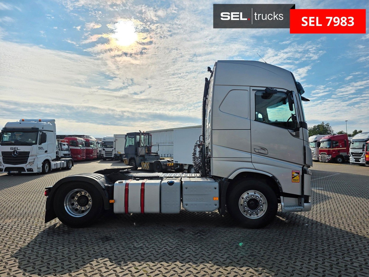 Volvo FH 460 / Alu-Felgen / Standklimaanlage - Tracteur routier: photos 4 Volvo FH 460 / Alu-Felgen / Standklimaanlage - Tracteur routier: photos 4