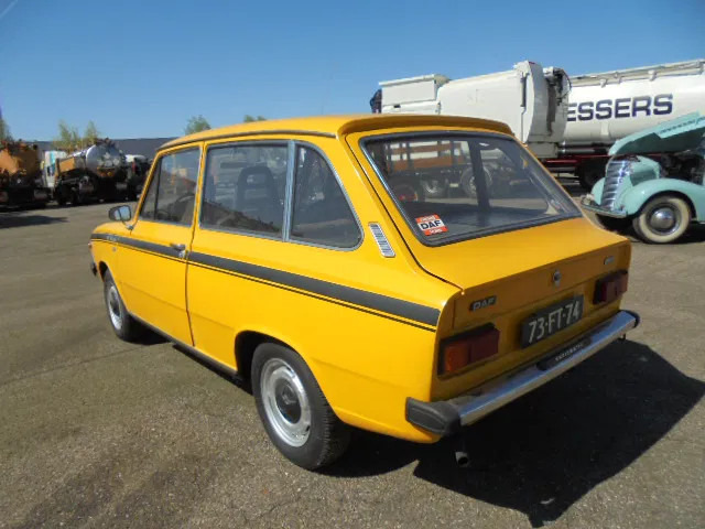 Voiture à hayon DAF 66 1300 Marathon: photos 6
