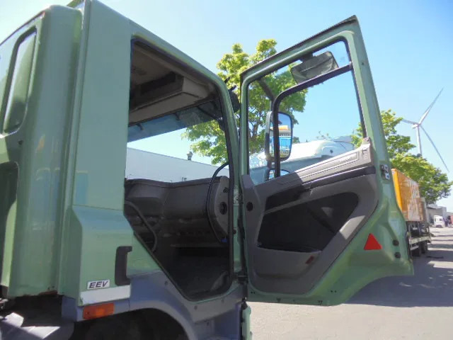 Benne à ordures ménagères DAF CF 250 6X2: photos 20