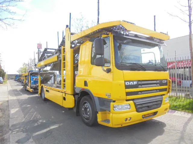 DAF CF 75 360 EEV NL TRUCK - Camion porte-voitures: photos 2 DAF CF 75 360 EEV NL TRUCK - Camion porte-voitures: photos 2