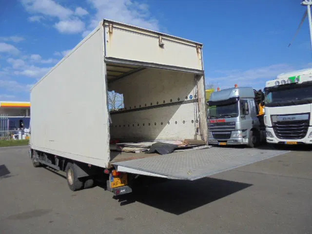 DAF LF 220 - Camion fourgon: photos 4 DAF LF 220 - Camion fourgon: photos 4