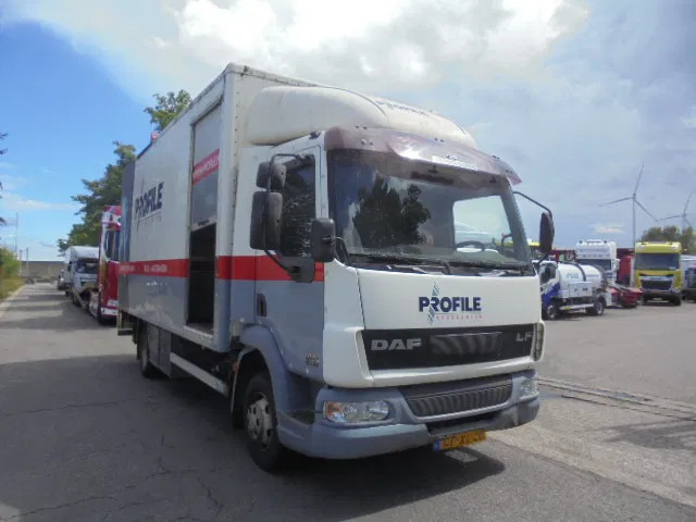 DAF LF 45 150 NL TRUCK - Camion fourgon: photos 3 DAF LF 45 150 NL TRUCK - Camion fourgon: photos 3