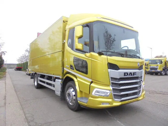 DAF XD 370 FA DEMO MET FABRIEKS GARANTIE NL TRUCK - Camion fourgon: photos 4 DAF XD 370 FA DEMO MET FABRIEKS GARANTIE NL TRUCK - Camion fourgon: photos 4