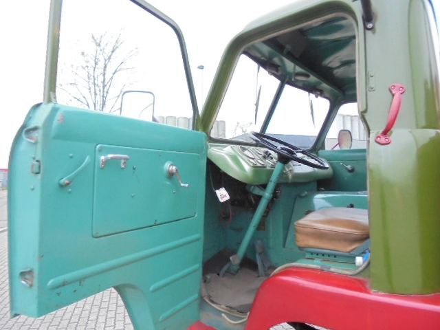 Camion plateau Diversen F.N. 4RM/62C 4X4: photos 11 Camion plateau Diversen F.N. 4RM/62C 4X4: photos 11