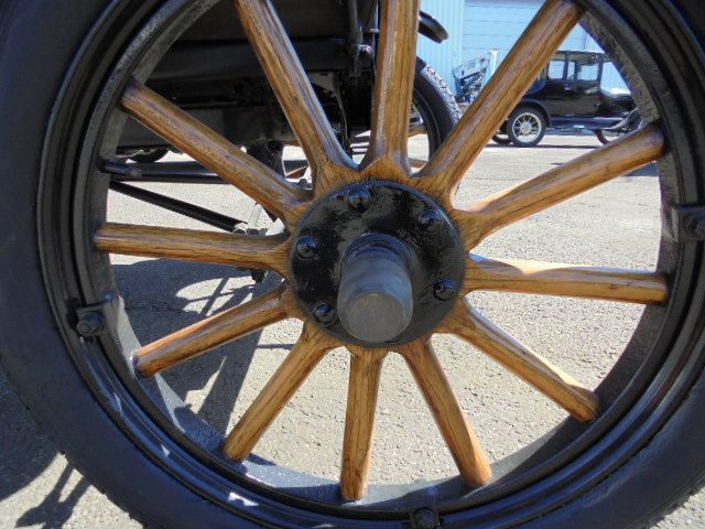 Voiture Ford Model T DEPOT HACK: photos 11 Voiture Ford Model T DEPOT HACK: photos 11