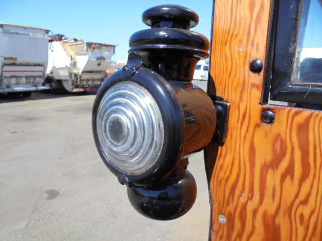 Voiture Ford Model T DEPOT HACK: photos 14 Voiture Ford Model T DEPOT HACK: photos 14