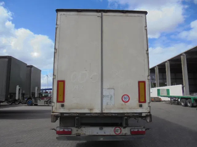 Fruehauf T39B AKSEL BPW DISC - Semi-remorque rideaux coulissants: photos 5 Fruehauf T39B AKSEL BPW DISC - Semi-remorque rideaux coulissants: photos 5