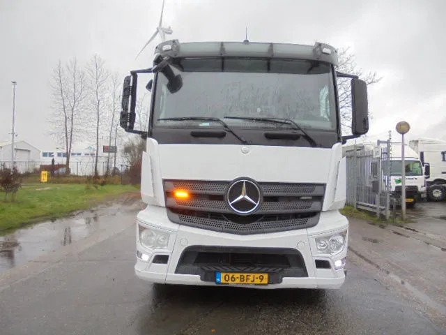 Mercedes-Benz Antos 2533 NL KENTEKEN - Benne à ordures ménagères: photos 3 Mercedes-Benz Antos 2533 NL KENTEKEN - Benne à ordures ménagères: photos 3