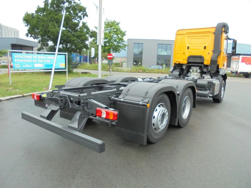 Mercedes-Benz Arocs AROCS 2848 6X2 MET FABRIEKS GARANTIE - Châssis cabine: photos 3 Mercedes-Benz Arocs AROCS 2848 6X2 MET FABRIEKS GARANTIE - Châssis cabine: photos 3