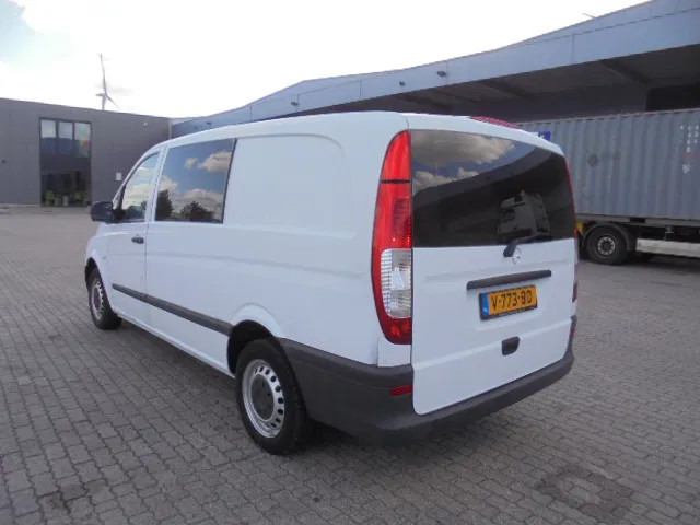 Mercedes-Benz Vito 110 - Fourgonnette, Utilitaire double cabine: photos 5 Mercedes-Benz Vito 110 - Fourgonnette, Utilitaire double cabine: photos 5