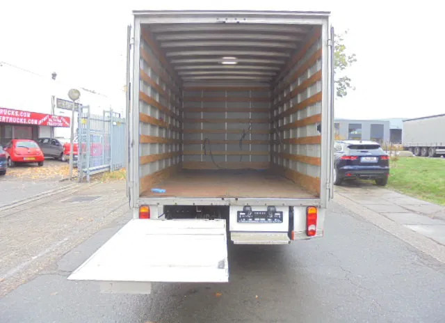 Mitsubishi Canter 3C13 LOW KM - Fourgon grand volume, Utilitaire double cabine: photos 5 Mitsubishi Canter 3C13 LOW KM - Fourgon grand volume, Utilitaire double cabine: photos 5