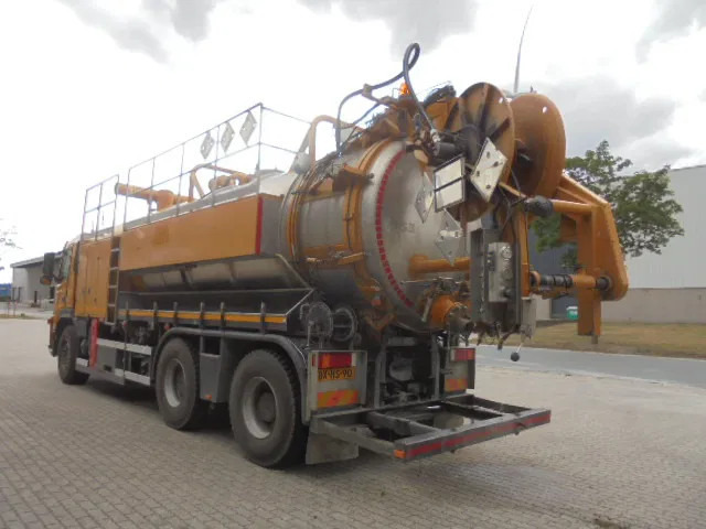 Terberg FM 1450 WDGL 6X4 VACUUM ADR / SIR NL TRUCK - Camion hydrocureur: photos 4 Terberg FM 1450 WDGL 6X4 VACUUM ADR / SIR NL TRUCK - Camion hydrocureur: photos 4