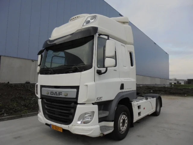 DAF CF 400 CF85-400 - Tracteur routier: photos 1 DAF CF 400 CF85-400 - Tracteur routier: photos 1