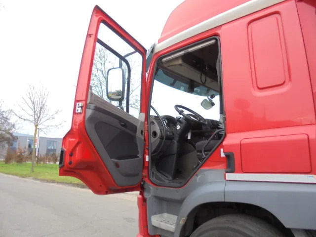 Tracteur routier DAF CF 410 SSC: photos 7