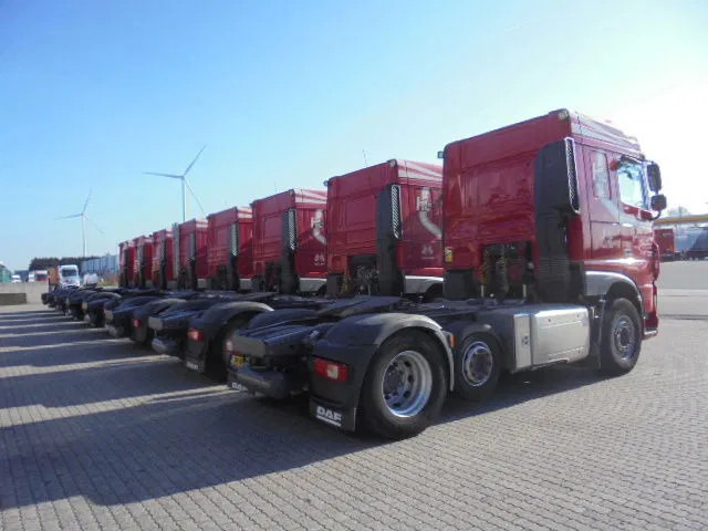 DAF XF 440 6X2 NL TRUCK 15X IN STOCK - Tracteur routier: photos 5 DAF XF 440 6X2 NL TRUCK 15X IN STOCK - Tracteur routier: photos 5