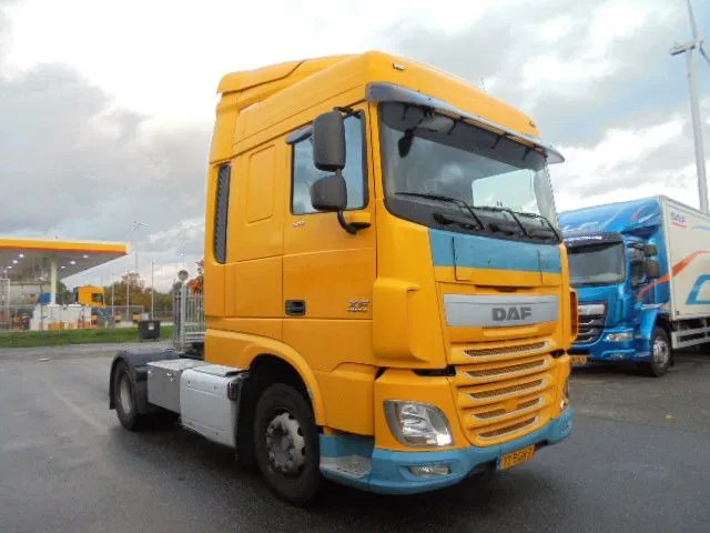 DAF XF 440 - Tracteur routier: photos 3 DAF XF 440 - Tracteur routier: photos 3