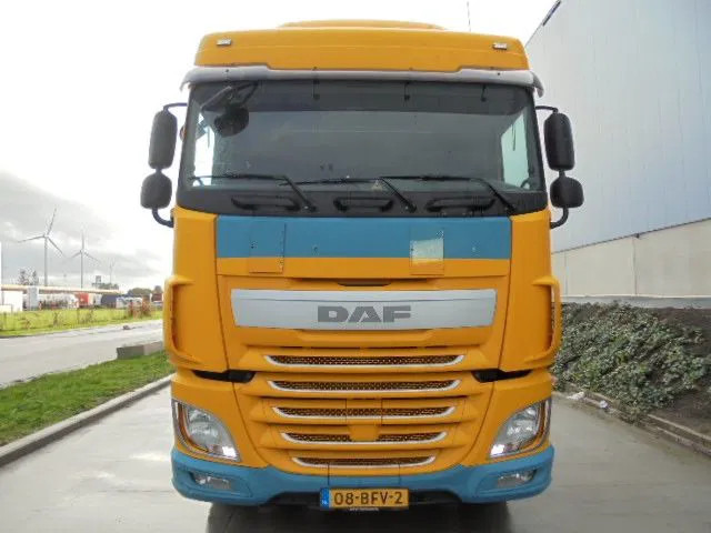 DAF XF 440 - Tracteur routier: photos 2 DAF XF 440 - Tracteur routier: photos 2