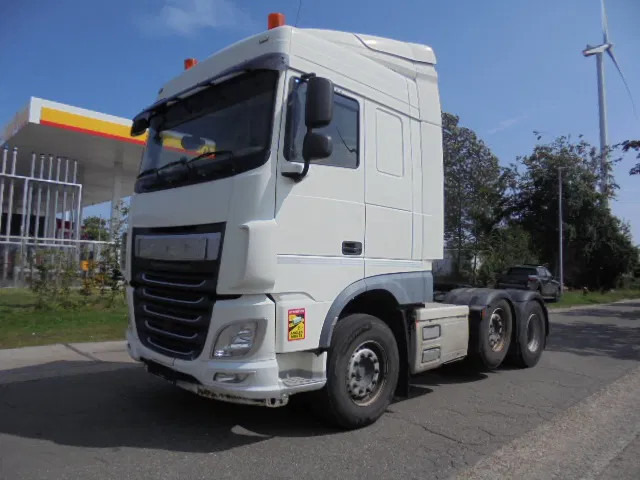 DAF XF 440 + RETARDER - Tracteur routier: photos 1 DAF XF 440 + RETARDER - Tracteur routier: photos 1