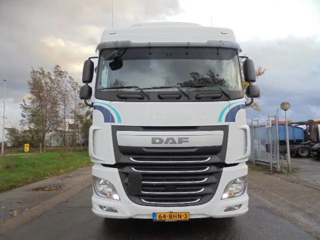 DAF XF 440 SPACE CAB - Tracteur routier: photos 2 DAF XF 440 SPACE CAB - Tracteur routier: photos 2