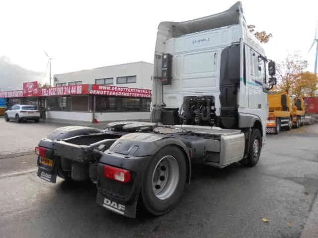 DAF XF 440 SPACE CAB - Tracteur routier: photos 4 DAF XF 440 SPACE CAB - Tracteur routier: photos 4