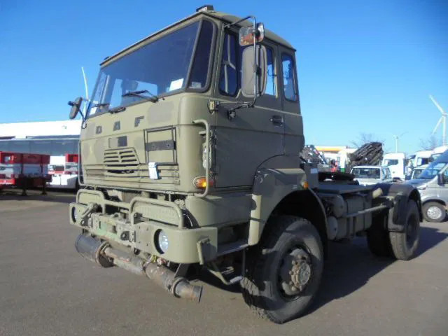 DAF YA YTV 2300 4X4 +WSK 10 UNITS IN STOCK - Tracteur routier: photos 5 DAF YA YTV 2300 4X4 +WSK 10 UNITS IN STOCK - Tracteur routier: photos 5