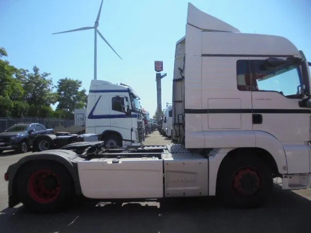 MAN TGS 320 LX - Tracteur routier: photos 4 MAN TGS 320 LX - Tracteur routier: photos 4