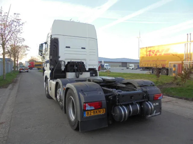 MAN TGX 26.500 XXL 6X2 NEW TYPE TACHO - Tracteur routier: photos 3 MAN TGX 26.500 XXL 6X2 NEW TYPE TACHO - Tracteur routier: photos 3