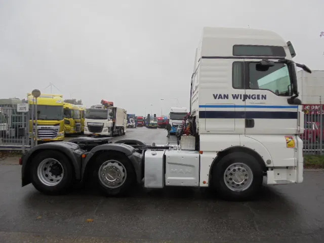 MAN TGX 26.500 XXL 6X2 NEW TYPE TACHO - Tracteur routier: photos 4 MAN TGX 26.500 XXL 6X2 NEW TYPE TACHO - Tracteur routier: photos 4