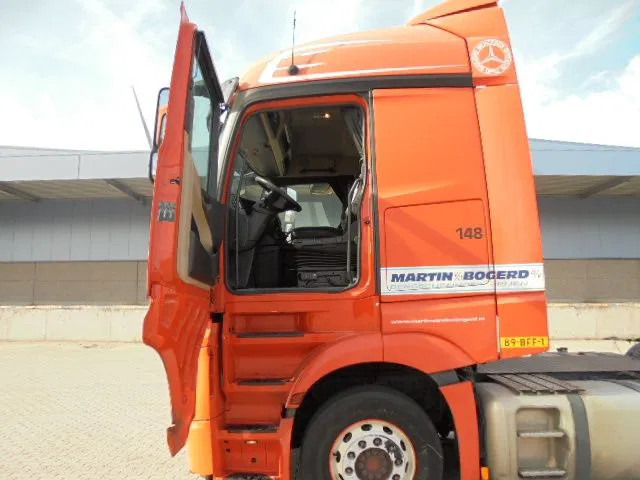 Tracteur routier Mercedes-Benz Actros 1840: photos 6 Tracteur routier Mercedes-Benz Actros 1840: photos 6