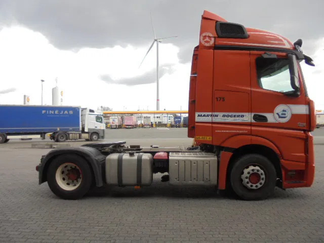 Mercedes-Benz Actros 1842 LS NL TRUCK - Tracteur routier: photos 4 Mercedes-Benz Actros 1842 LS NL TRUCK - Tracteur routier: photos 4