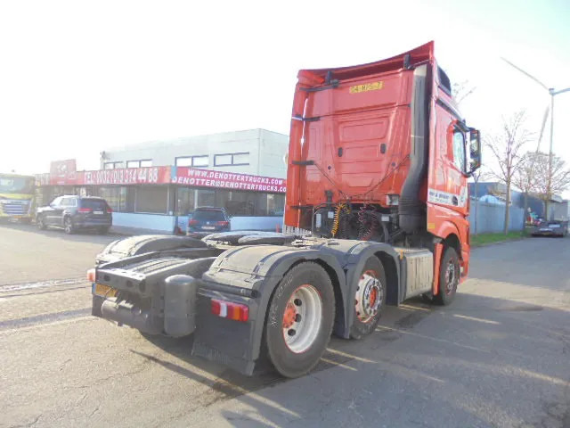 Mercedes-Benz Actros 2645 EUR6 6X2 - Tracteur routier: photos 5 Mercedes-Benz Actros 2645 EUR6 6X2 - Tracteur routier: photos 5