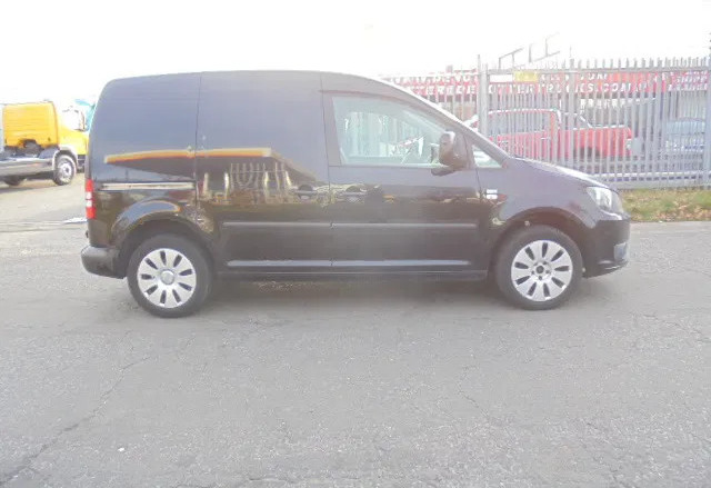Volkswagen Caddy TD1 BLUEMOTION - Fourgonnette: photos 4 Volkswagen Caddy TD1 BLUEMOTION - Fourgonnette: photos 4