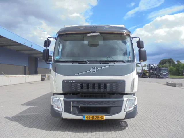 Volvo FE 260 NL TRUCK + APK 03-2025 - Camion fourgon: photos 2 Volvo FE 260 NL TRUCK + APK 03-2025 - Camion fourgon: photos 2