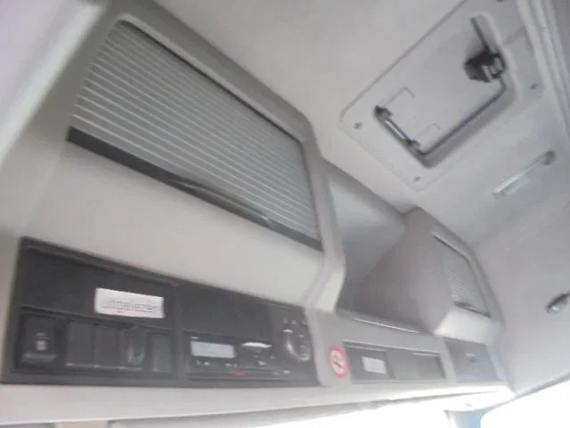 Camion à rideaux coulissants Volvo FH 460 6X2 NL TRUCK: photos 16 Camion à rideaux coulissants Volvo FH 460 6X2 NL TRUCK: photos 16