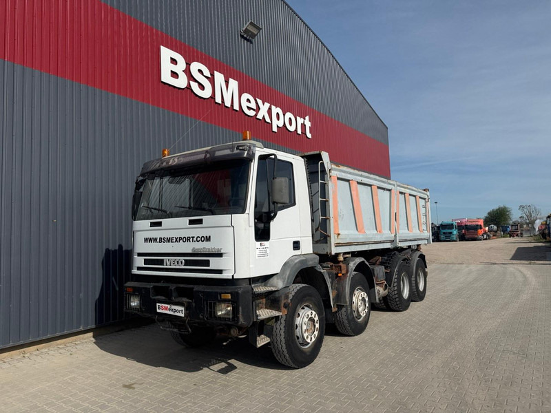 Iveco Trakker 410E42, manual pump - Camion benne: photos 1 Iveco Trakker 410E42, manual pump - Camion benne: photos 1