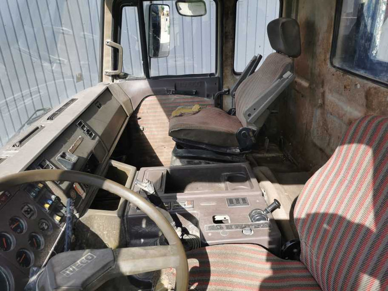 Camion plateau Iveco Turbostar 240-36 platform truck: photos 7 Camion plateau Iveco Turbostar 240-36 platform truck: photos 7