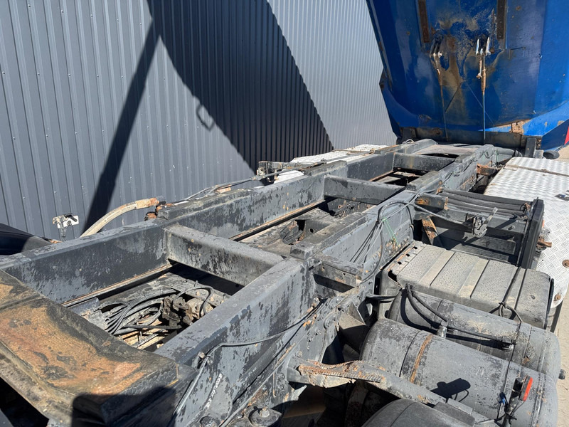 Camion benne MAN 35.414: photos 10