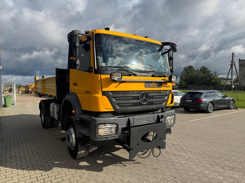 Mercedes-Benz 1824 - Camion benne: photos 2 Mercedes-Benz 1824 - Camion benne: photos 2