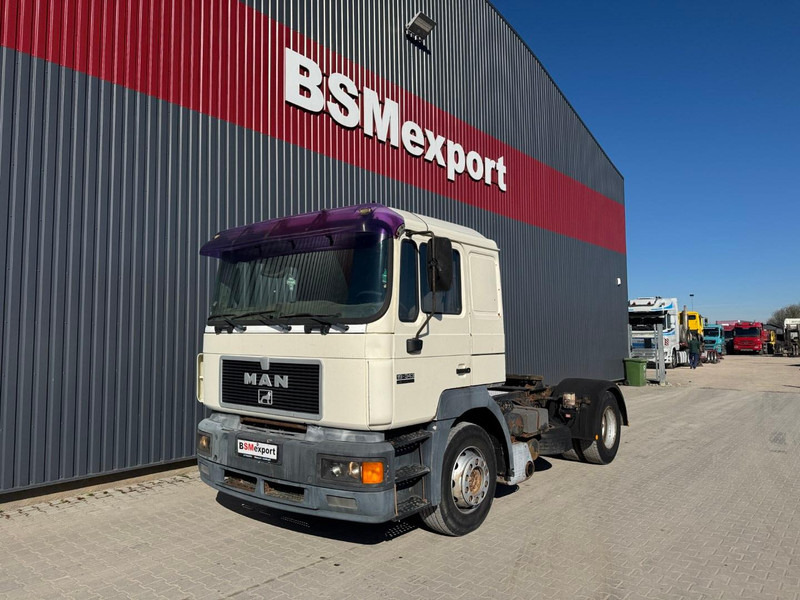 MAN 19.343 - Tracteur routier: photos 1 MAN 19.343 - Tracteur routier: photos 1