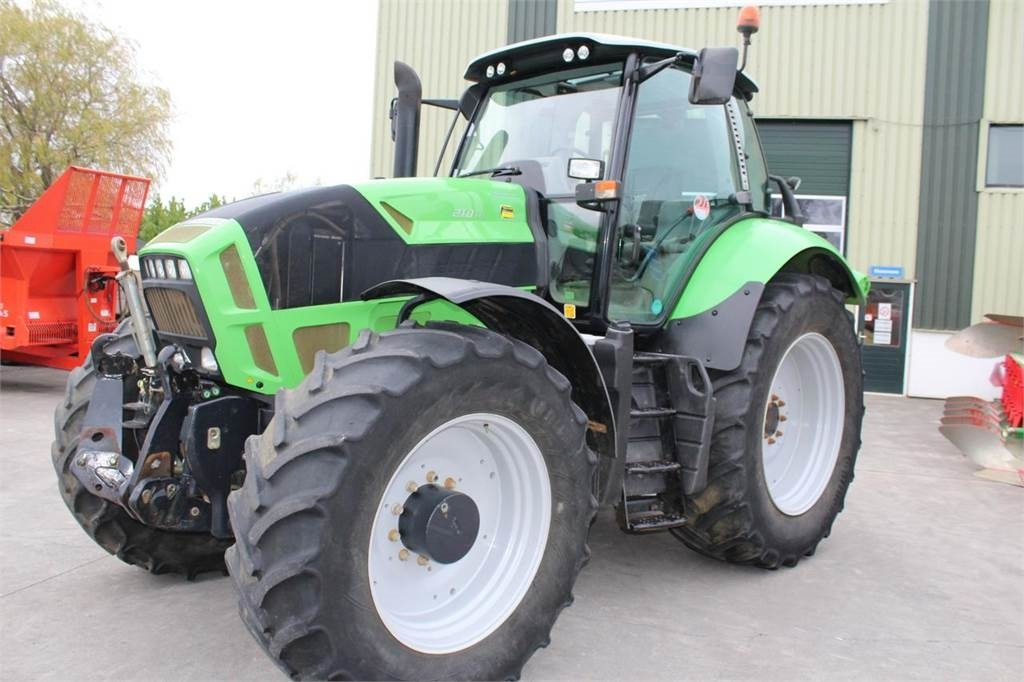 Deutz-fahr 7210 TTV - Tracteur agricole: photos 2 Deutz-fahr 7210 TTV - Tracteur agricole: photos 2