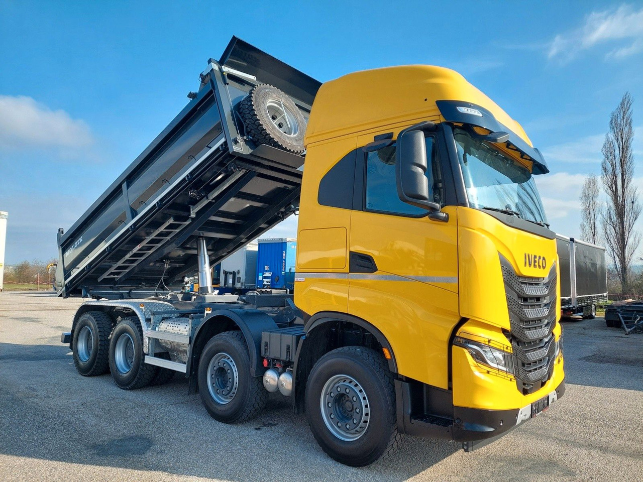 Iveco AS360X53Z Stralis X-WAY 8x4 Bordmatik - Camion benne: photos 2 Iveco AS360X53Z Stralis X-WAY 8x4 Bordmatik - Camion benne: photos 2