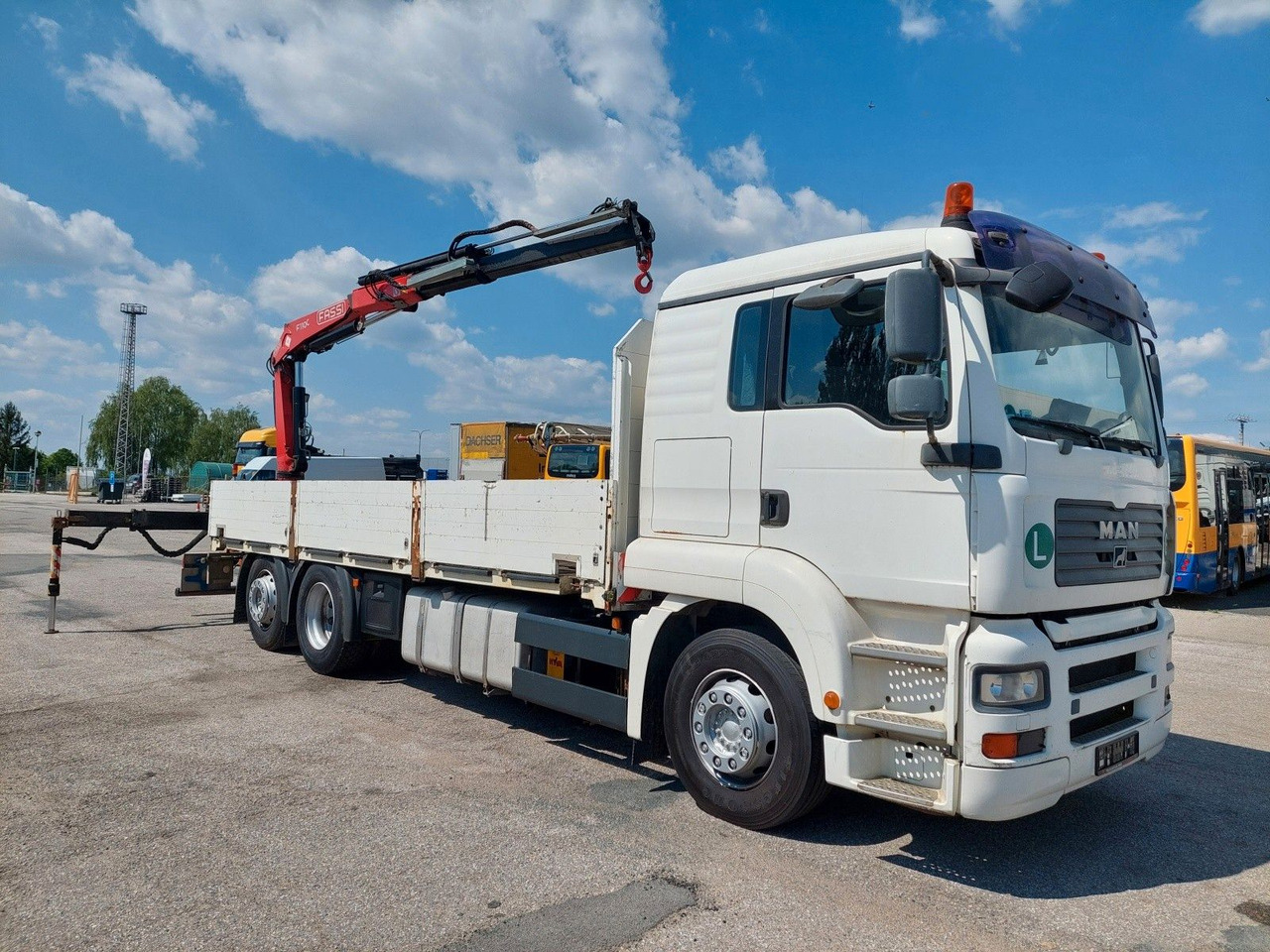 MAN GA 26.320 6X2-2 BL + Kran Fassi F110AC22 - Camion plateau, Camion grue: photos 2 MAN GA 26.320 6X2-2 BL + Kran Fassi F110AC22 - Camion plateau, Camion grue: photos 2