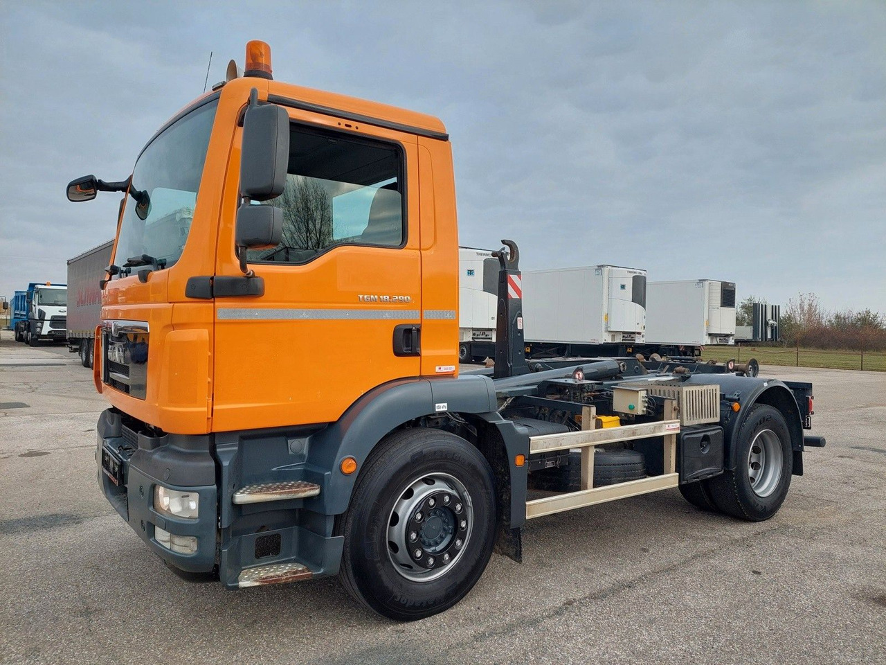 MAN TGM 18.290 4X2 BB - Camion ampliroll: photos 5 MAN TGM 18.290 4X2 BB - Camion ampliroll: photos 5