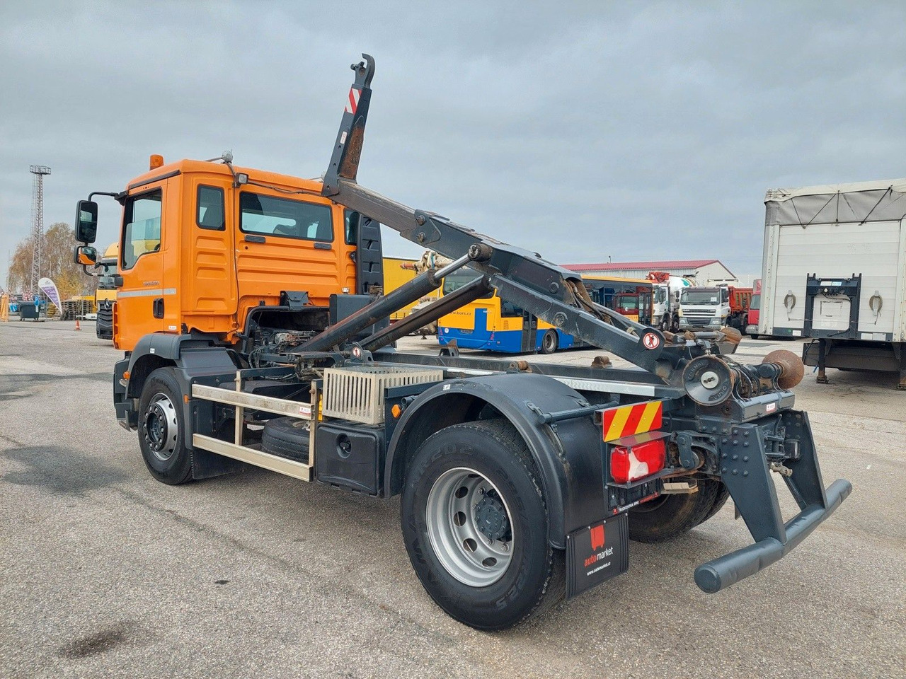 MAN TGM 18.290 4X2 BB - Camion ampliroll: photos 3 MAN TGM 18.290 4X2 BB - Camion ampliroll: photos 3