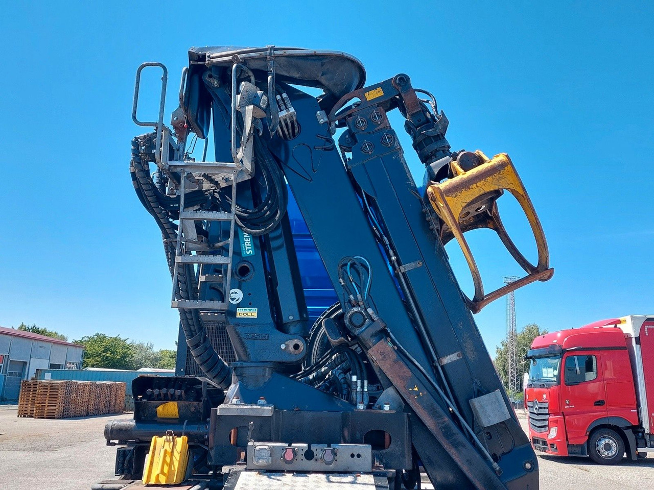 MAN TG3 33.510 6X6 BL KRAN LANGHOLZ Kesla 2117ZT94 - Tracteur routier: photos 5 MAN TG3 33.510 6X6 BL KRAN LANGHOLZ Kesla 2117ZT94 - Tracteur routier: photos 5