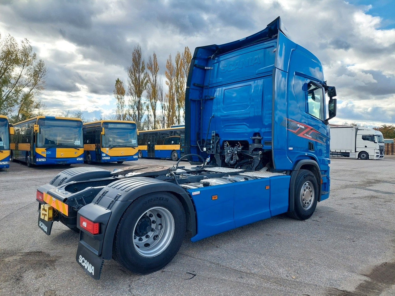 Scania R450 A4X2NB Luft/Luft Hydraulik - Tracteur routier: photos 4 Scania R450 A4X2NB Luft/Luft Hydraulik - Tracteur routier: photos 4