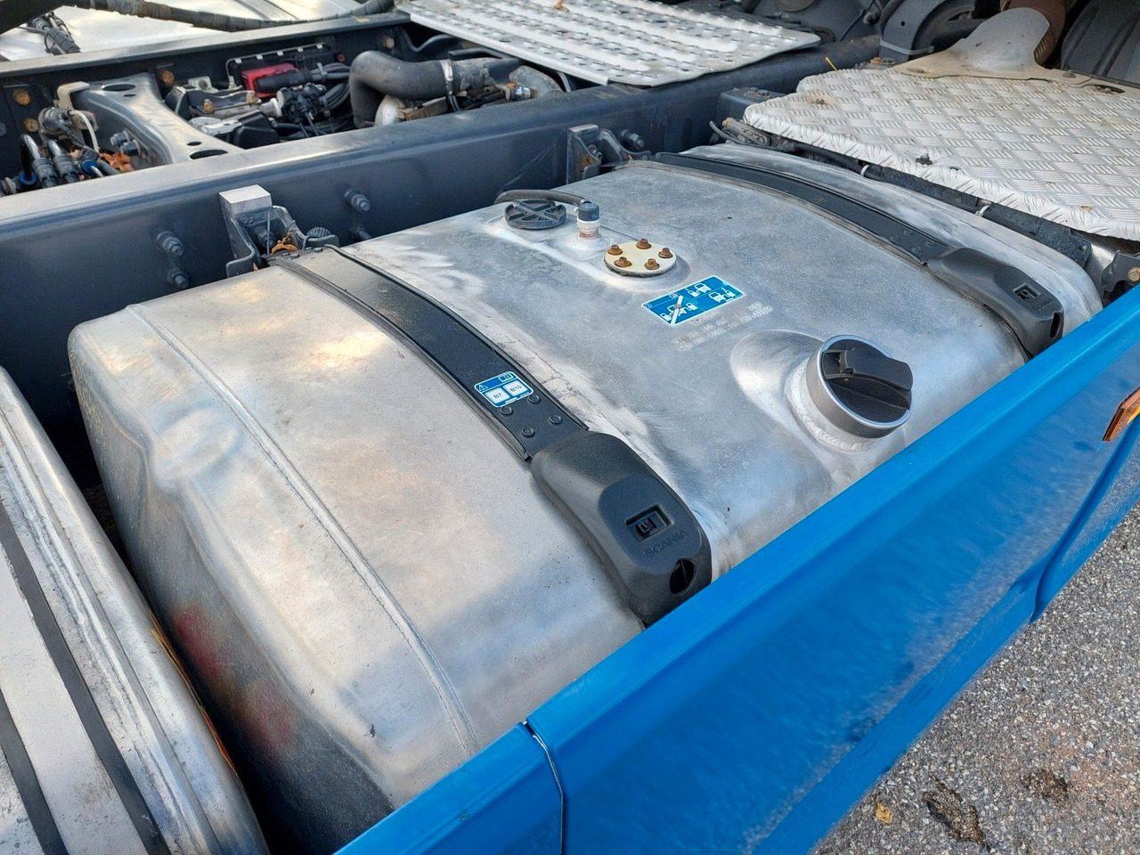 Scania R450 A4X2NB Luft/Luft Hydraulik - Tracteur routier: photos 5 Scania R450 A4X2NB Luft/Luft Hydraulik - Tracteur routier: photos 5