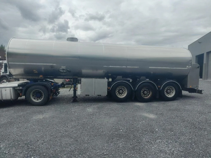 ETA TANK FOR MILK / WATER - 29000 L - STAINLESS STEEL/INOX - Semi-remorque citerne: photos 3 ETA TANK FOR MILK / WATER - 29000 L - STAINLESS STEEL/INOX - Semi-remorque citerne: photos 3